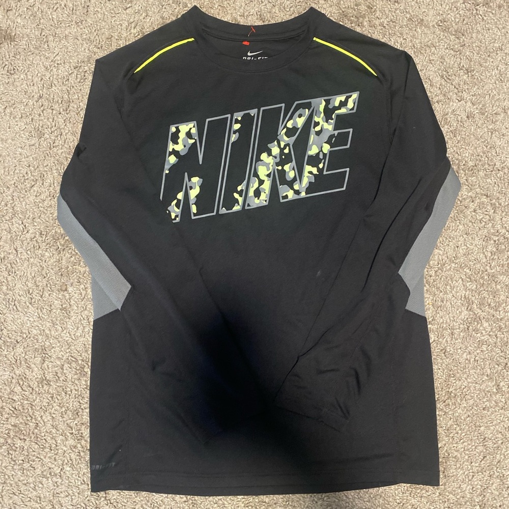 Nike long sleeve